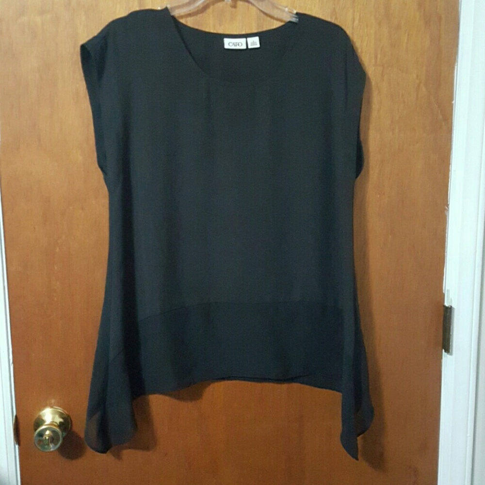 black dressy top small NWOT 105
